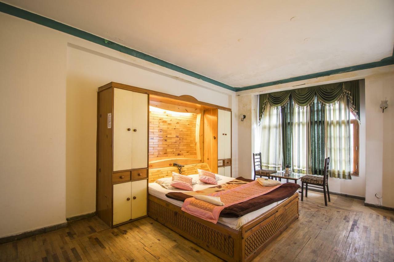 Flamingo Resort Manāli Eksteriør billede